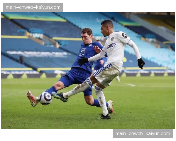 利兹联3-1击败富勒姆，主场取得三连胜