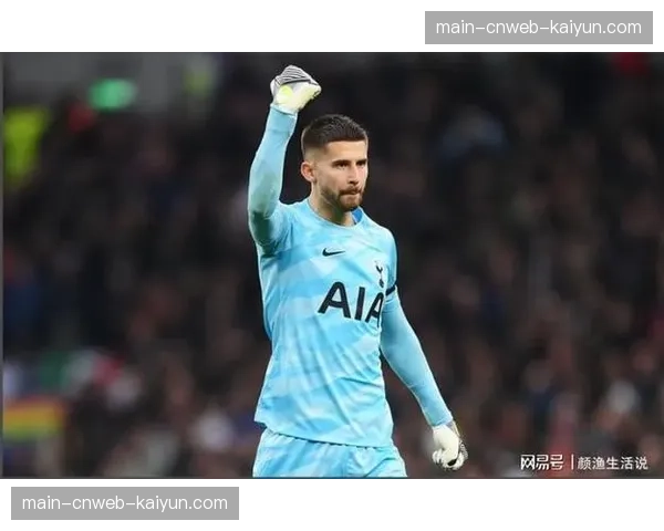 维卡里奥独家专访：从意乙到热刺一门，讲述意大利门将的成长路